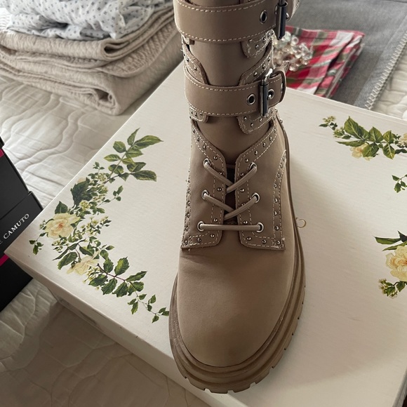 Chelsea & Violet Taupe Boots - Picture 3 of 5